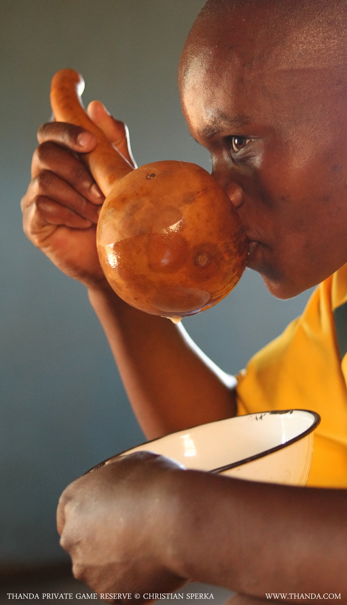 20131113 - CS2_4902 - E - THANDA